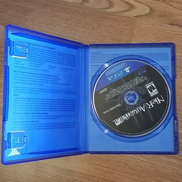 Nier Automata (PS4) - Picture 2 of 3